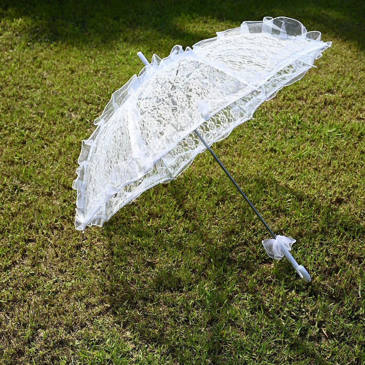 Lolita little fresh European princess black and white lace umbrella wedding photography dance craft umbrella photo prop umbrella
Lolita little fresh European princess black and white lace umbrella wedding photography dance craft umbrella photo prop umbrella