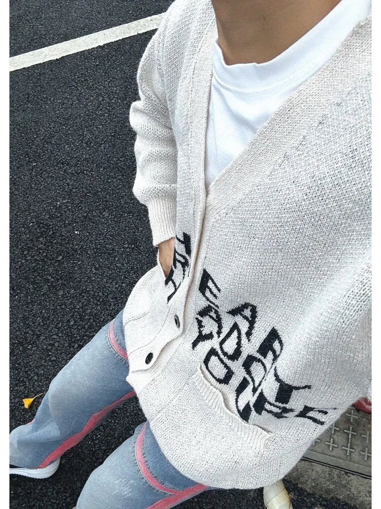 Cleanfit American Retro Men's Open Cardigan Sweater Loose V-Ne Knitted Outerwear Casual Winter Faion Soft Comfortable Pol...
Cleanfit American Retro Men's Open Cardigan Sweater Loose V-Ne Knitted Outerwear Casual Winter Faion Soft Comfortable Pol...