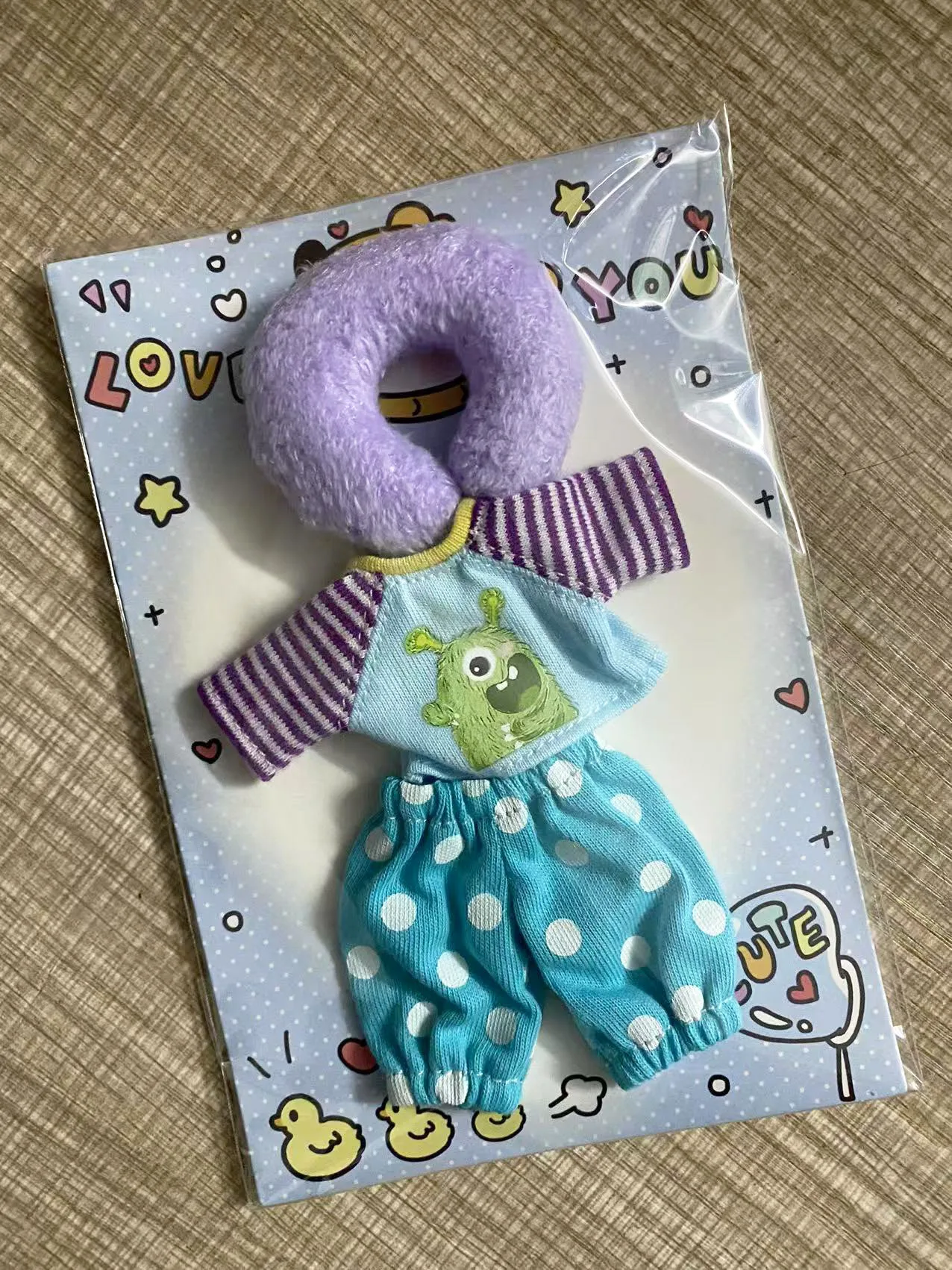 Одежда для кукол Dula 2026: платье и юбка с цветовыми вставками для кукол Ob11 GSC, аксессуары
Одежда для кукол Dula 2026: платье и юбка с цветовыми вставками для кукол Ob11 GSC, аксессуары