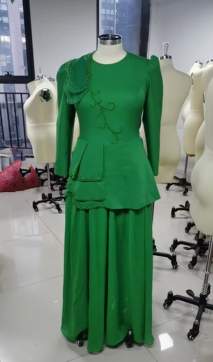 Oisslec Prom Dress Elegant Vintage Sweet Green Beads Pearls A-Line Customized Formal Occasion Prom Dress Evening Party Gowns
Oisslec Prom Dress Elegant Vintage Sweet Green Beads Pearls A-Line Customized Formal Occasion Prom Dress Evening Party Gowns