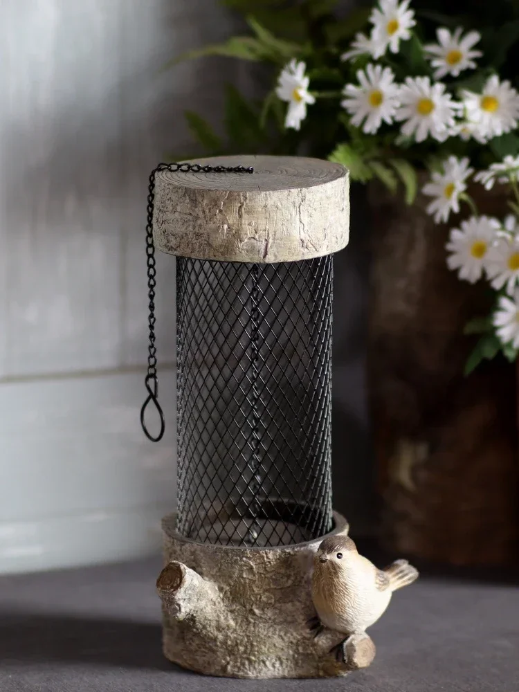 Hot salesOne hundred acres of foreign trade garden outdoor hanging stump bird feeder resin garden balcony courtyard decorative g
Hot salesOne hundred acres of foreign trade garden outdoor hanging stump bird feeder resin garden balcony courtyard decorative g