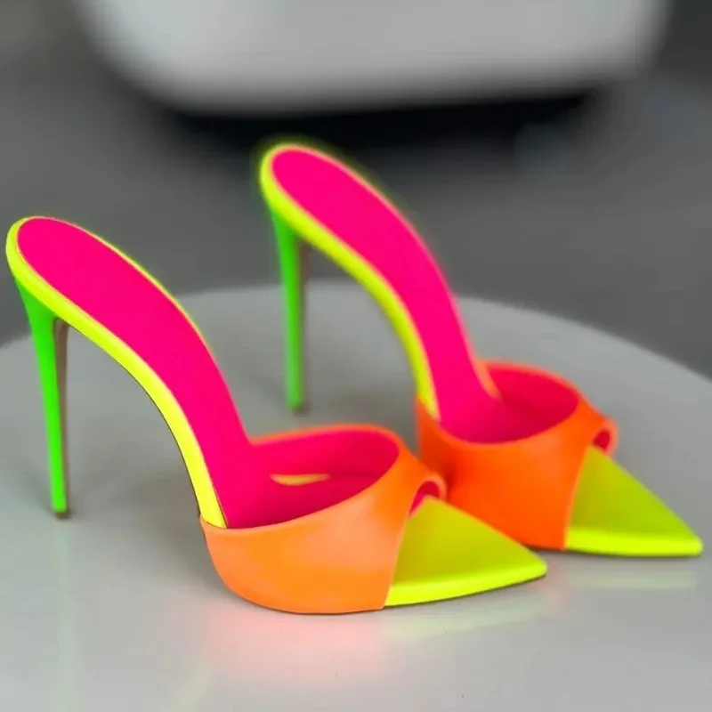 Women's New Slim High-heeled Sandals, European and American Sexy Fashion Show Women's Wedding and Runway Plus Size Sandals
Women's New Slim High-heeled Sandals, European and American Sexy Fashion Show Women's Wedding and Runway Plus Size Sandals