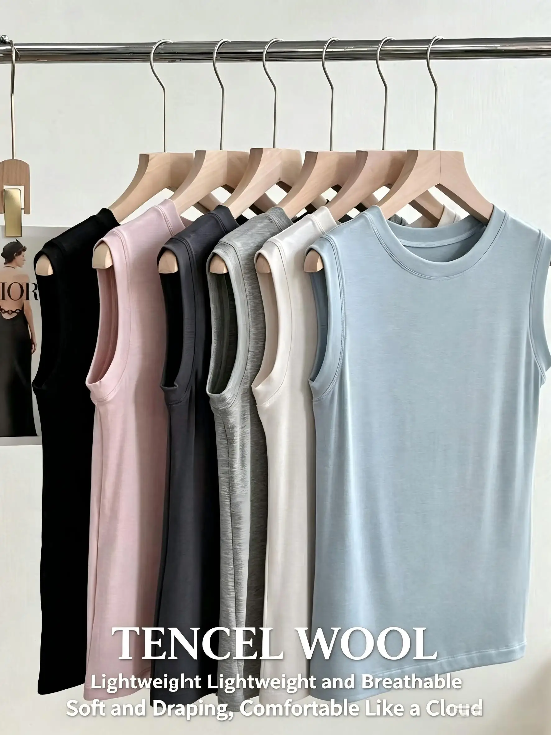 Sleeveless Base Tank Top Women Inner Wear 2026 New Summer Crew Neck Slim Wide Shoulder Vest Outer Wear High End Feel
Sleeveless Base Tank Top Women Inner Wear 2026 New Summer Crew Neck Slim Wide Shoulder Vest Outer Wear High End Feel