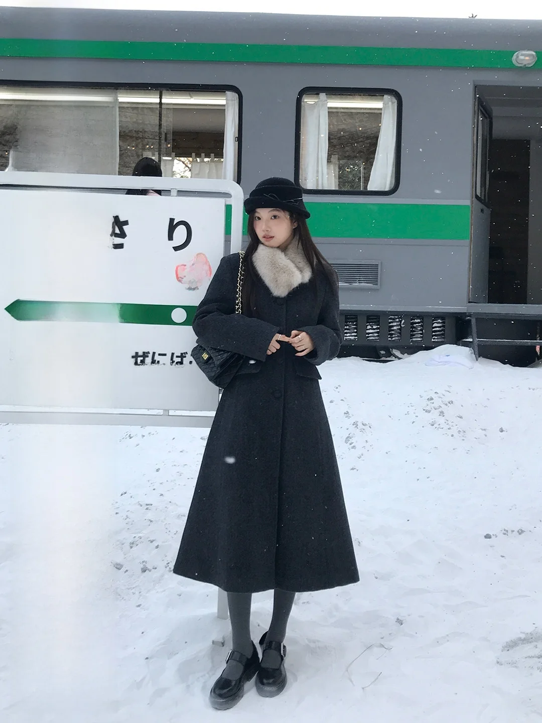 Land Xiao Tu Tu Fur Collar down Woolen Coat Vintage Hokkaido Aosphere Commute Sle Long Sve Women's Faion Outerwear
Land Xiao Tu Tu Fur Collar down Woolen Coat Vintage Hokkaido Aosphere Commute Sle Long Sve Women's Faion Outerwear