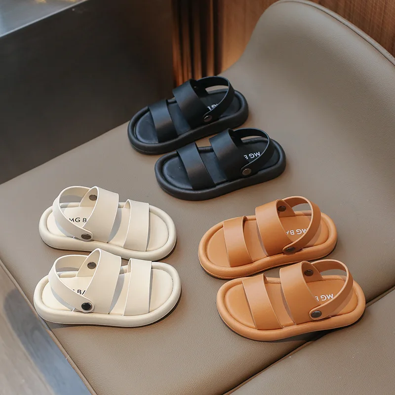 2024 Summer New Children Simple Sandals for Girls Boys Fashion Korean Style Soft Sole Anti-slippery Outside Cool Beach Shoes
2024 Summer New Children Simple Sandals for Girls Boys Fashion Korean Style Soft Sole Anti-slippery Outside Cool Beach Shoes