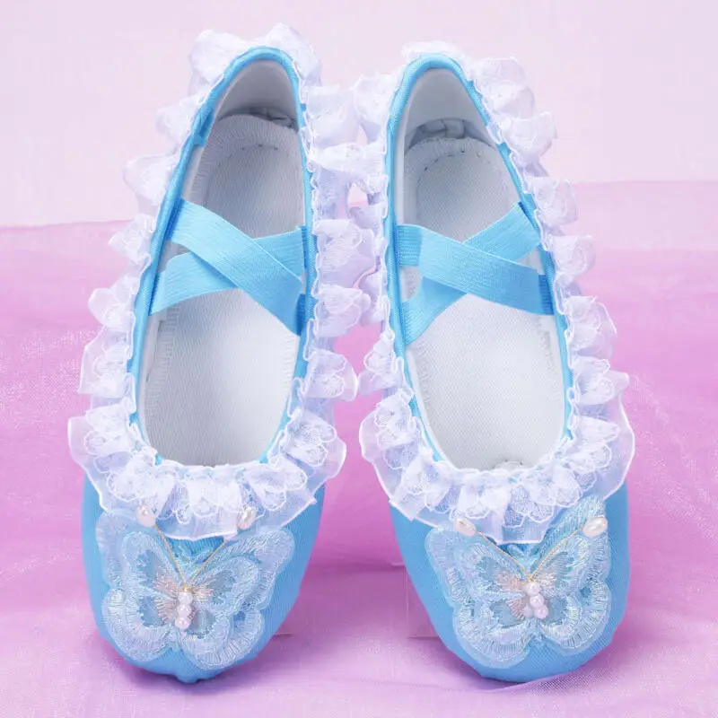 Girls Lace Dance Shoes Soft Sole Dance Shoes Women's Bow Cat Claw Shoes Children's Stage Performance Shoes Princess Dance Shoes
Girls Lace Dance Shoes Soft Sole Dance Shoes Women's Bow Cat Claw Shoes Children's Stage Performance Shoes Princess Dance Shoes