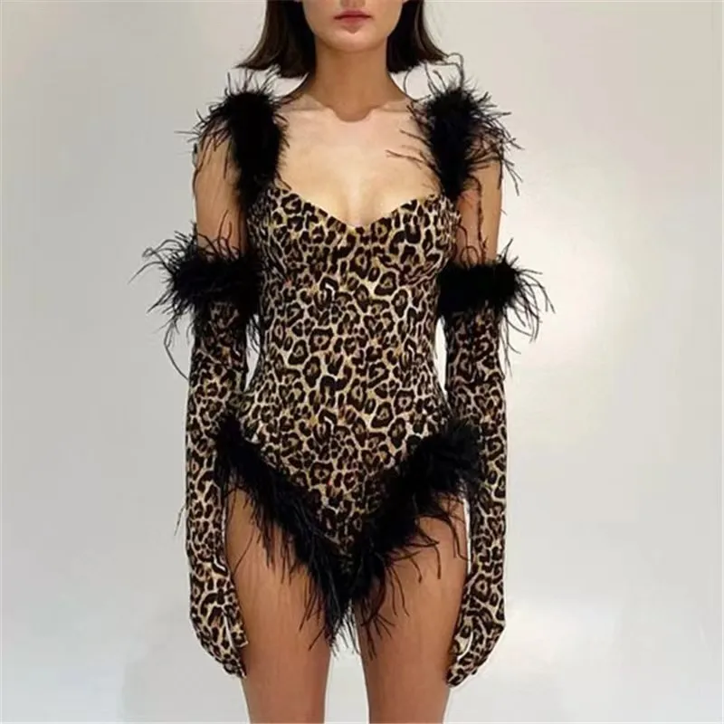 Sexy Leopard Bodysuit Female Gogo Dance Team Performance Clothes DJ Furry Feather Gloves Rave Outfits Bar Pole Dance Costume
Sexy Leopard Bodysuit Female Gogo Dance Team Performance Clothes DJ Furry Feather Gloves Rave Outfits Bar Pole Dance Costume