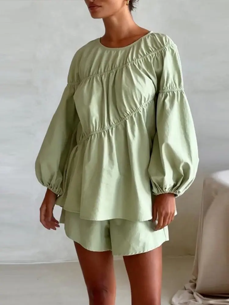 Pleated Solid Women Top Set Wide Leg High Waist Lady Short Sets 2025 Casual Summer Lantern Sleeve O-neck Ruffles Lady Shirt Suit
Pleated Solid Women Top Set Wide Leg High Waist Lady Short Sets 2025 Casual Summer Lantern Sleeve O-neck Ruffles Lady Shirt Suit
