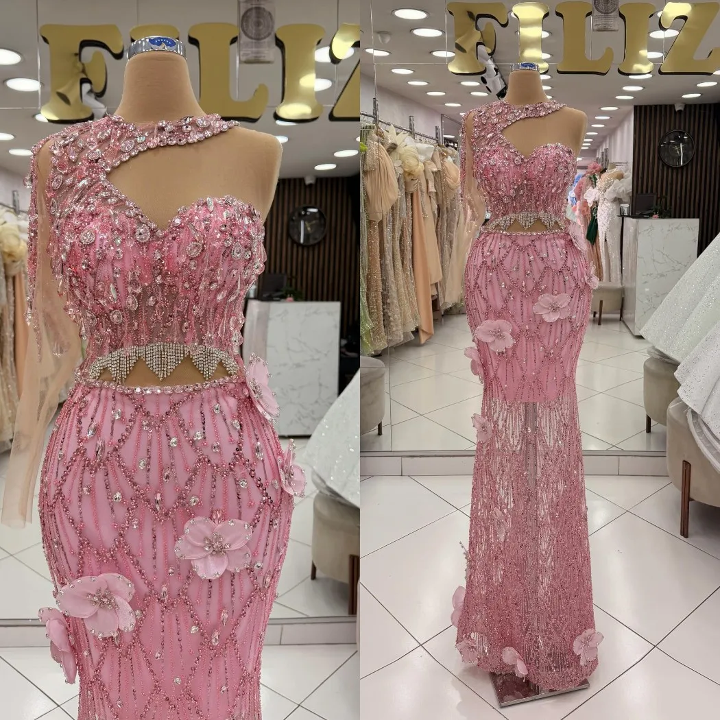 Luxury Mermaid Wedding Dresses One Shoulder Long Sleeves Appliques Lace Bridal Gowns Sweep Train Lace-Up Back Customized Robe
Luxury Mermaid Wedding Dresses One Shoulder Long Sleeves Appliques Lace Bridal Gowns Sweep Train Lace-Up Back Customized Robe