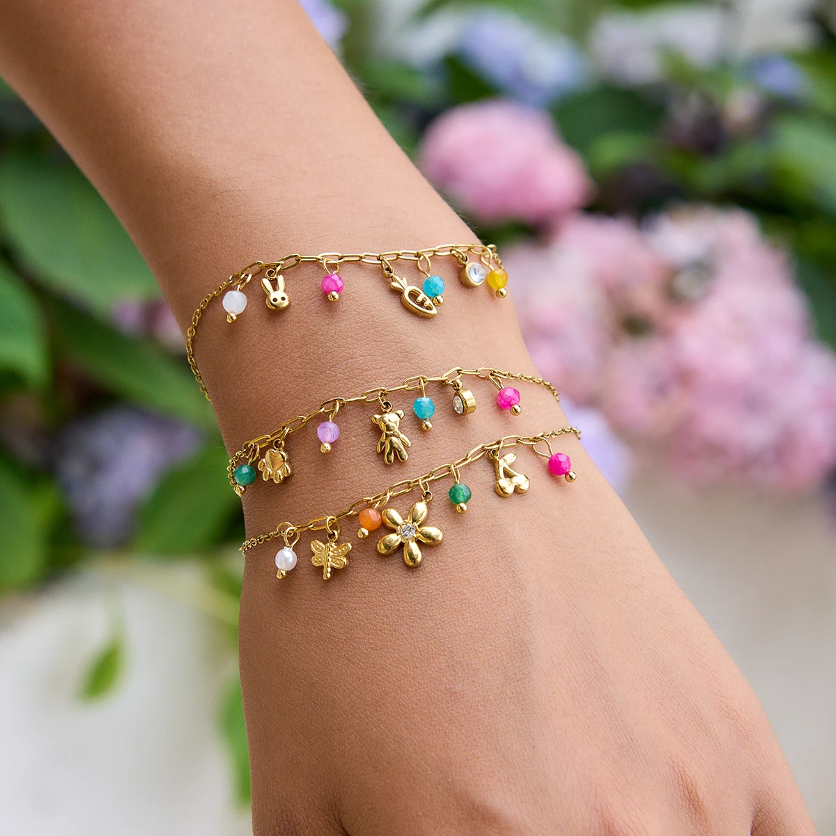 Zora Women's Sweet Daily Multi-pendant Stone Flower Bracelet 18K Gold-plated Stainless Steel Trendy Jewelry
Zora Women's Sweet Daily Multi-pendant Stone Flower Bracelet 18K Gold-plated Stainless Steel Trendy Jewelry
