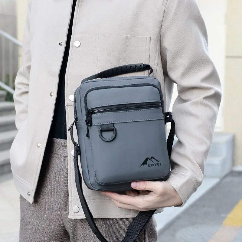Messenger Sling Bags for Men Casual Oxford Small Zipper Crossbody Pouch Simple Mini Crossbody Phone Bag Male Side Shoulder Bag
Messenger Sling Bags for Men Casual Oxford Small Zipper Crossbody Pouch Simple Mini Crossbody Phone Bag Male Side Shoulder Bag