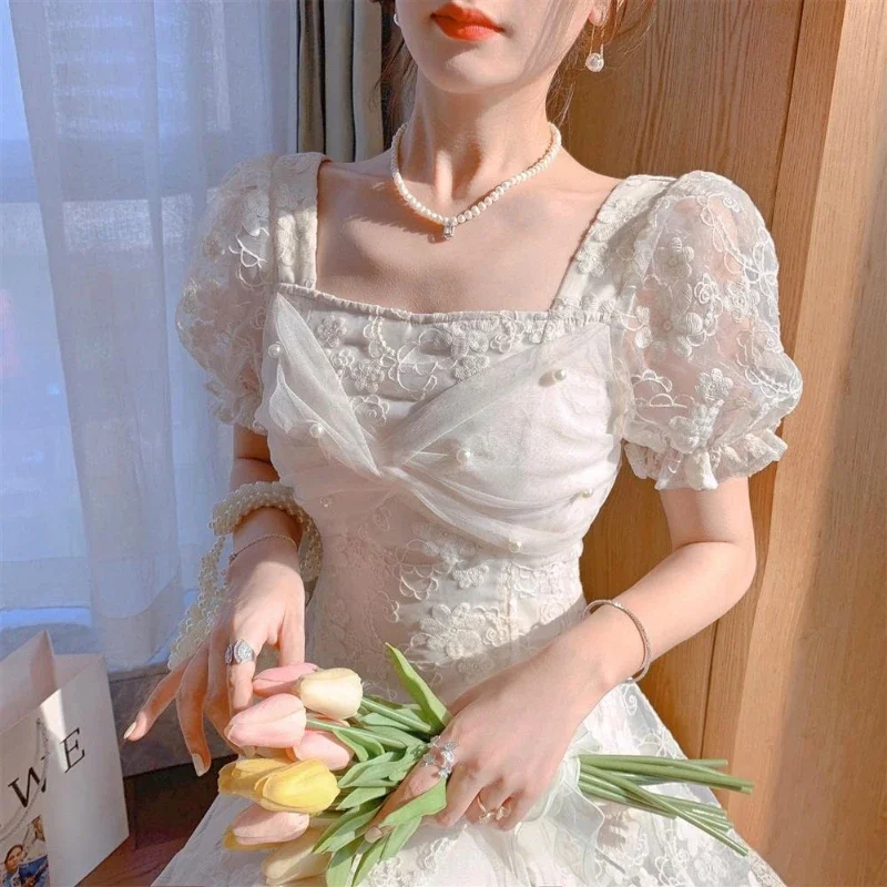 Short Sleeve French Elegant Midi Dresses Women Floral Design Sweet Vintage Dresses Korean Style Evening Party Dress Females 2021
Short Sleeve French Elegant Midi Dresses Women Floral Design Sweet Vintage Dresses Korean Style Evening Party Dress Females 2021