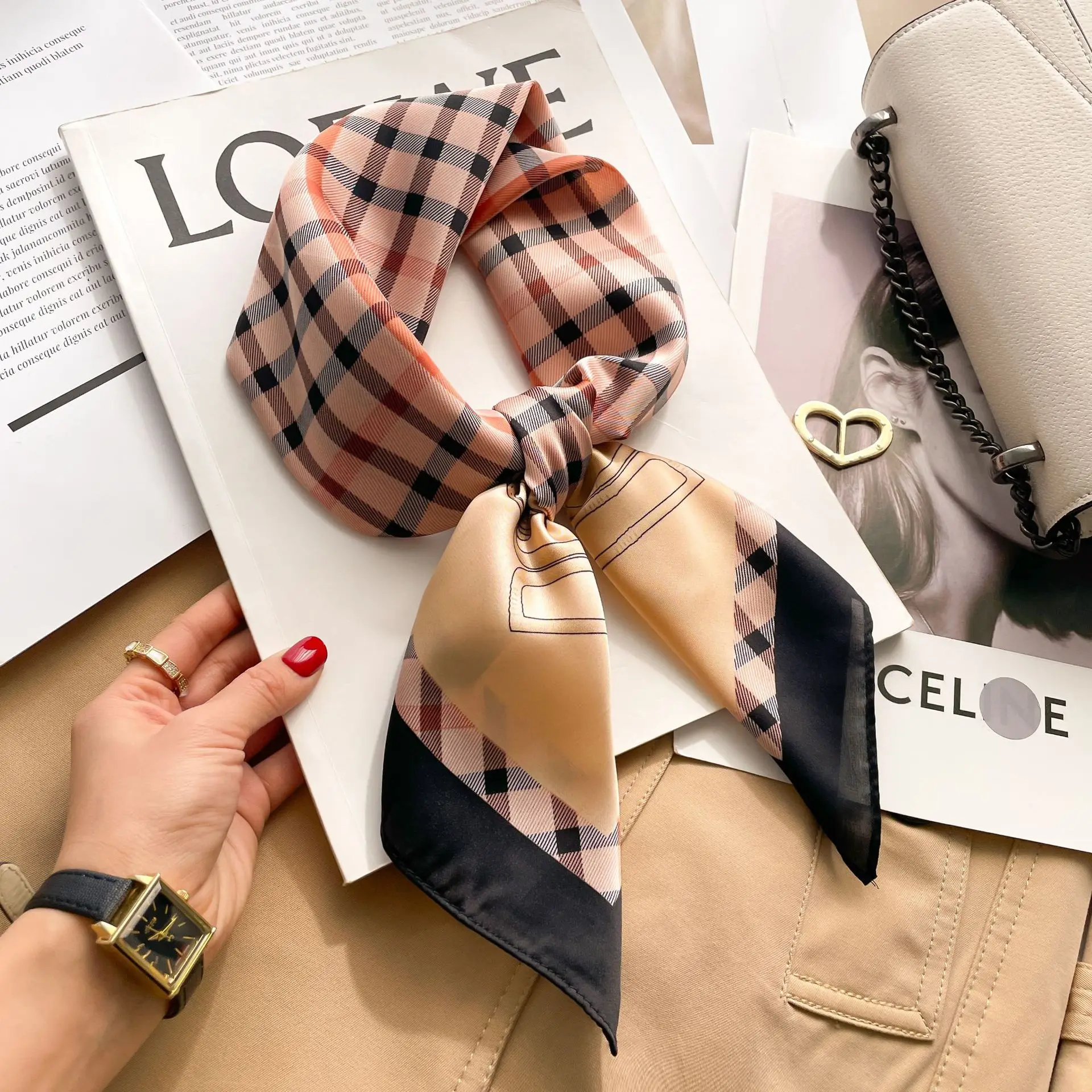2025 Summer Hijab Head Girl Luxury Silk Square Plaid Scarf Women Satin Neck Hair Tie Band Soft Work Neckerchief
2025 Summer Hijab Head Girl Luxury Silk Square Plaid Scarf Women Satin Neck Hair Tie Band Soft Work Neckerchief