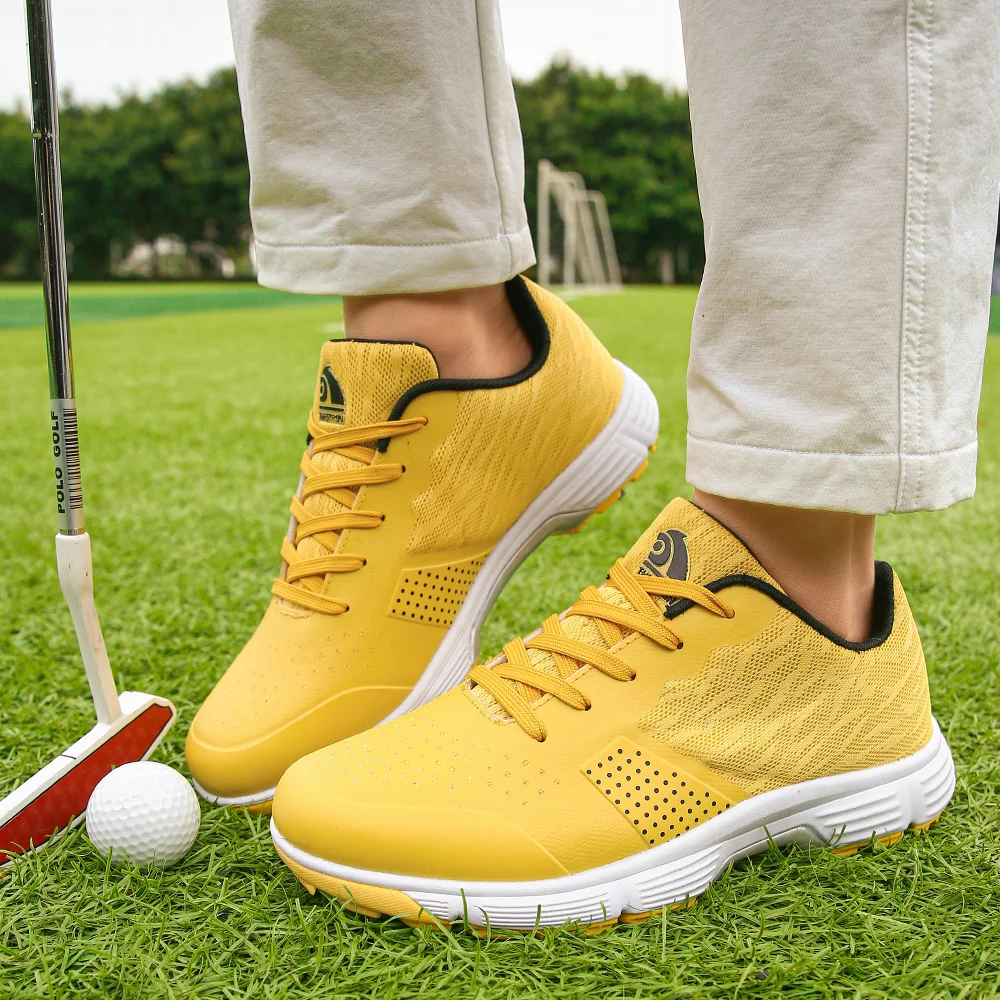 New Professional Spiked Men Golf Shoes Waterproof Microfiber Anti-collision Toe Outdoor Competition Sports Sneakers size 39-48
New Professional Spiked Men Golf Shoes Waterproof Microfiber Anti-collision Toe Outdoor Competition Sports Sneakers size 39-48