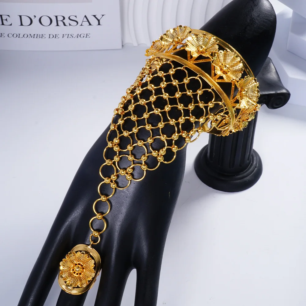 African Luxury Large Chain Cuff Bangle Ring Arab Gold Color Bracelet Finger Ring Classic Jewelry Set for Women Daily Accessories
African Luxury Large Chain Cuff Bangle Ring Arab Gold Color Bracelet Finger Ring Classic Jewelry Set for Women Daily Accessories