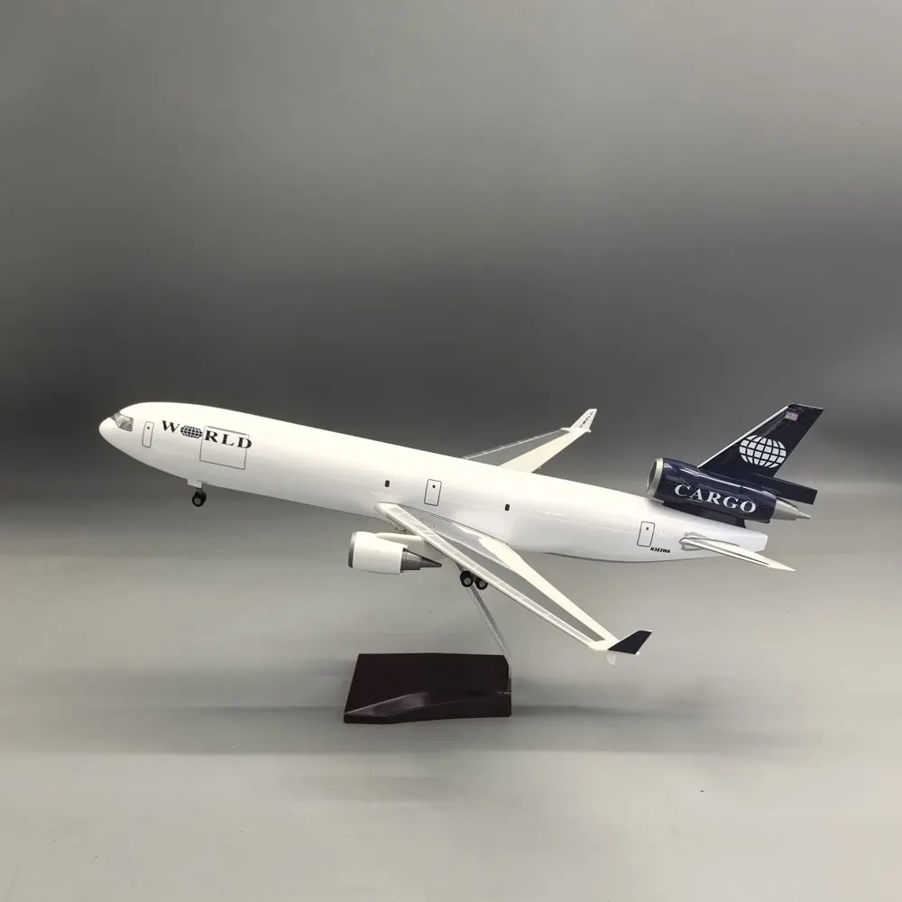 1/130 Scale Planes Model 47cm World Cargo Airways MD11 Toy Airplane Diecast Resin With Stable Base For Adults Fun Souvenir Gifts
1/130 Scale Planes Model 47cm World Cargo Airways MD11 Toy Airplane Diecast Resin With Stable Base For Adults Fun Souvenir Gifts