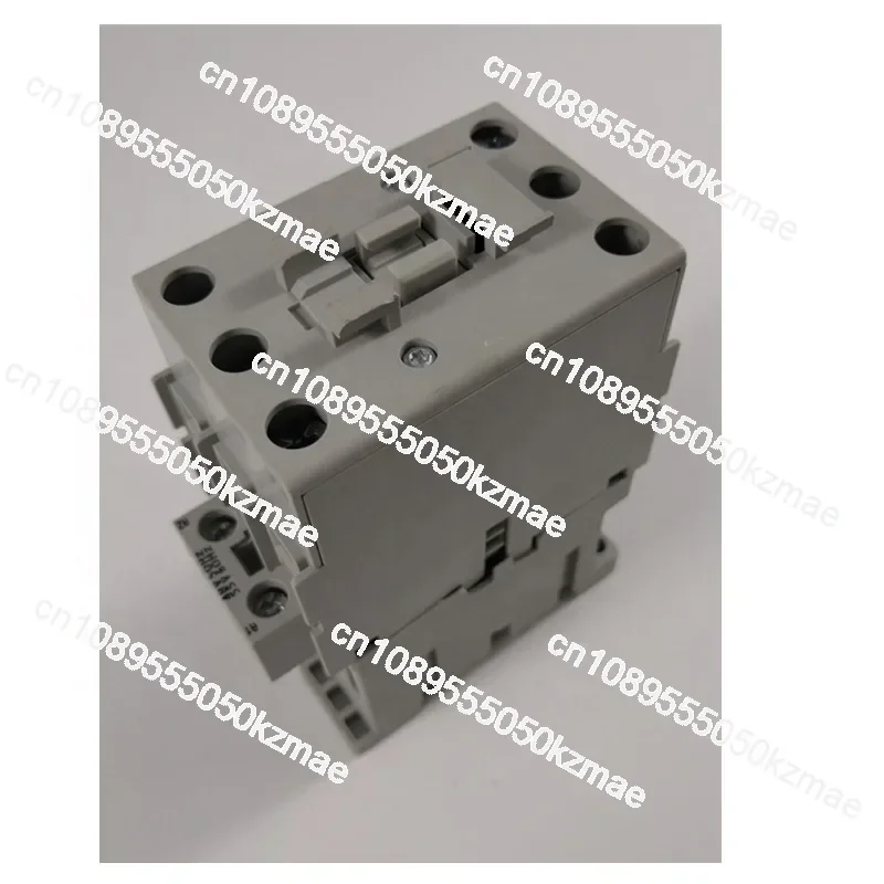 100-C40UBP Original Relay | 24V DC Coil 3PDT 10A 240VAC | Plug-in Ice Relay for Industrial Control Panel PLC Systems
100-C40UBP Original Relay | 24V DC Coil 3PDT 10A 240VAC | Plug-in Ice Relay for Industrial Control Panel PLC Systems