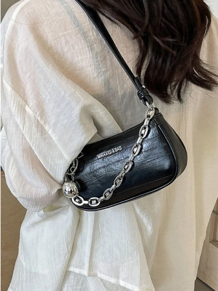 Простая сумка через плечо с цепочкой и ремешком, пригородная сумка, модная женская повседневная квадратная сумка через плечо, лето 2024, лето 202,
Простая сумка через плечо с цепочкой и ремешком, пригородная сумка, модная женская повседневная квадратная сумка через плечо, лето 2024, лето 202,