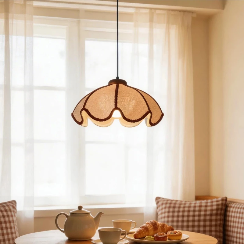 Vintage Fabric Dining Room Pendant Light LED Bedroom Living Room Study Teahouse Wabi Sabi Style Art Atmosphere Hanging Lamps E27
Vintage Fabric Dining Room Pendant Light LED Bedroom Living Room Study Teahouse Wabi Sabi Style Art Atmosphere Hanging Lamps E27