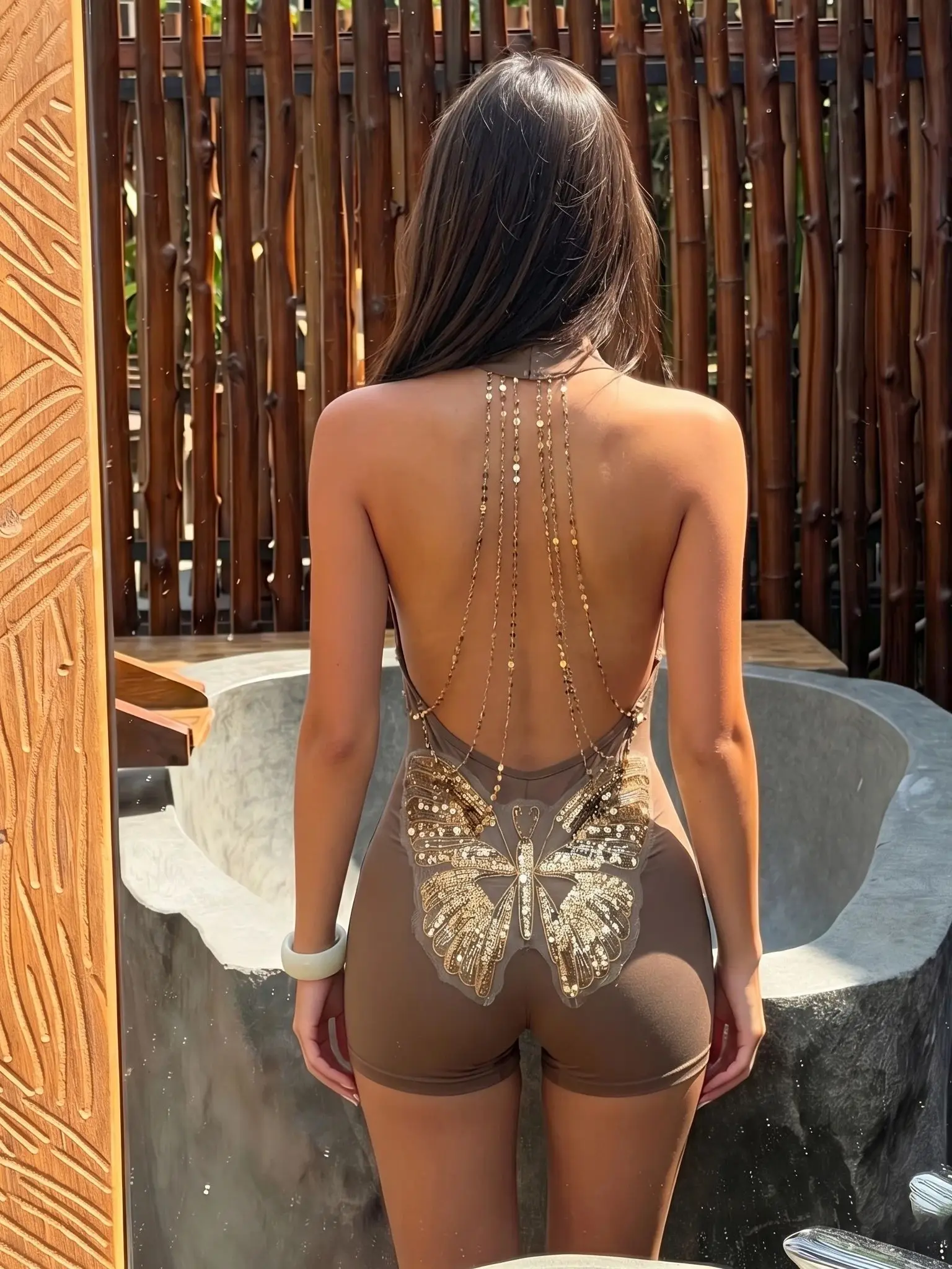Sisterlinda Backless Romper Women Sexy Chain Patchwork Sequin Butterfly Shape Applique Sleeveless Stretch Trend Club Streetwear
Sisterlinda Backless Romper Women Sexy Chain Patchwork Sequin Butterfly Shape Applique Sleeveless Stretch Trend Club Streetwear