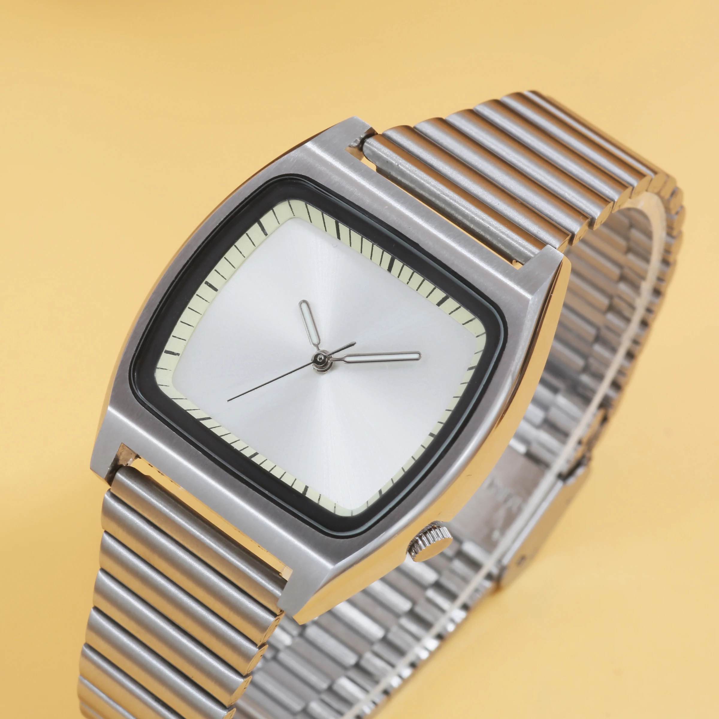 Couple Watch Bauhaus Design Sterile Dial Stainless Steel Unisex Quartz Watch
Couple Watch Bauhaus Design Sterile Dial Stainless Steel Unisex Quartz Watch
