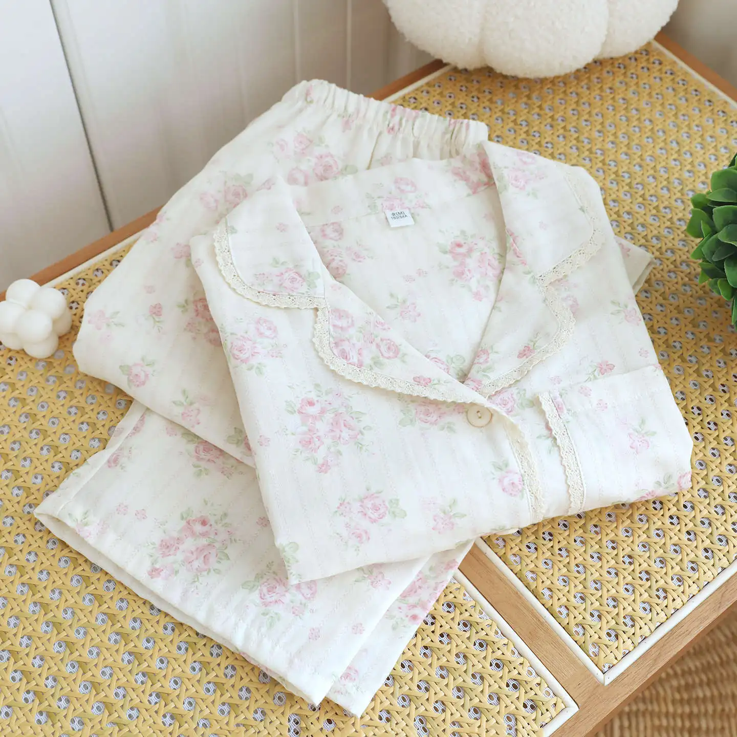 Floral Night Wear Female Pyjama Home Suit for Women Nightwear Pajama Spring Autumn Long Sleeve Sleepwear Women's Cotton Pijama
Floral Night Wear Female Pyjama Home Suit for Women Nightwear Pajama Spring Autumn Long Sleeve Sleepwear Women's Cotton Pijama