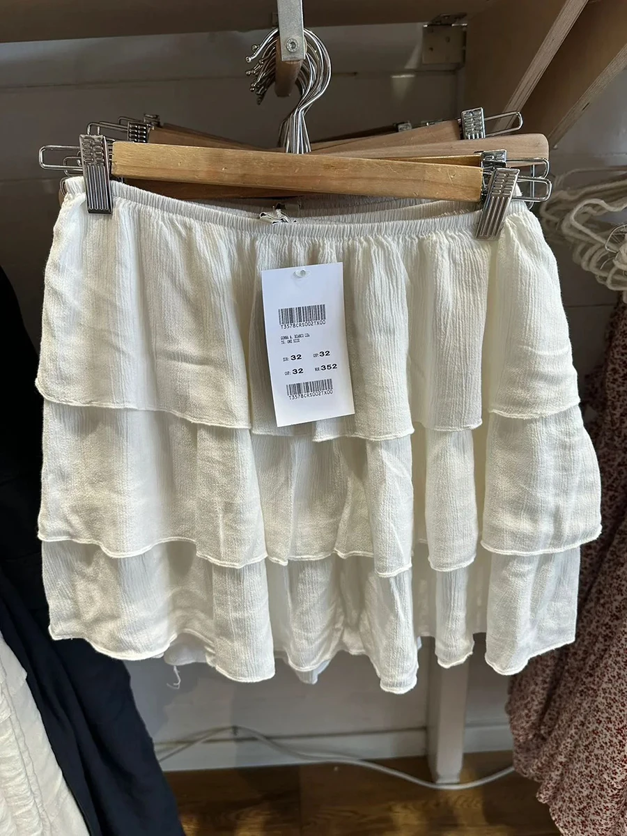 White Simple Sweet Mini Skirts Women Summer Elastic High Waist A-line Short Hipster Fairycore All-match Cute Balletcore Skirts
White Simple Sweet Mini Skirts Women Summer Elastic High Waist A-line Short Hipster Fairycore All-match Cute Balletcore Skirts