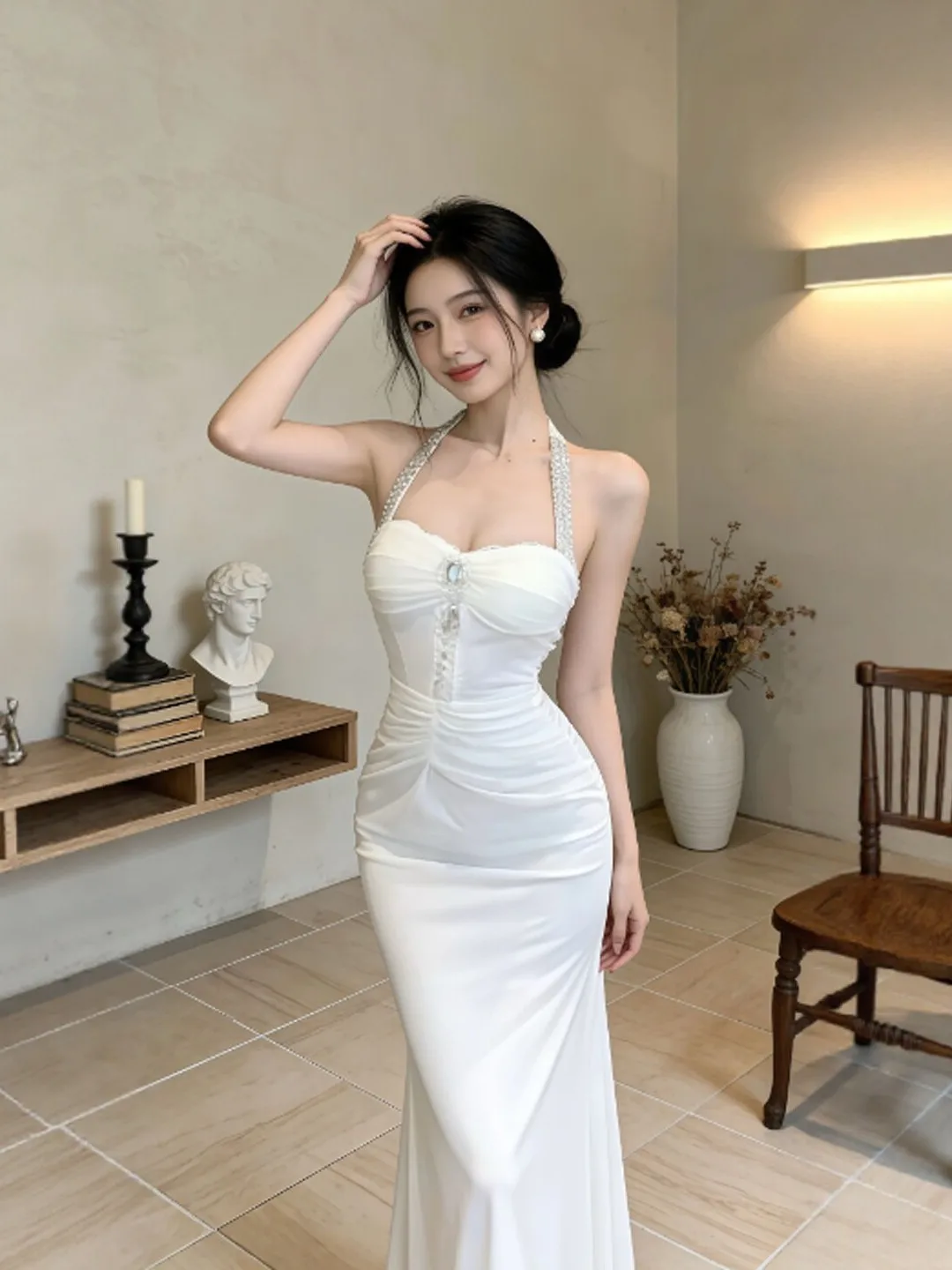 Elegant Korean Style Off-Shoulder Long Dress Slim-Fit Neck Hanging Strap Fashionable City Commute Business Casual Summer Dress
Elegant Korean Style Off-Shoulder Long Dress Slim-Fit Neck Hanging Strap Fashionable City Commute Business Casual Summer Dress