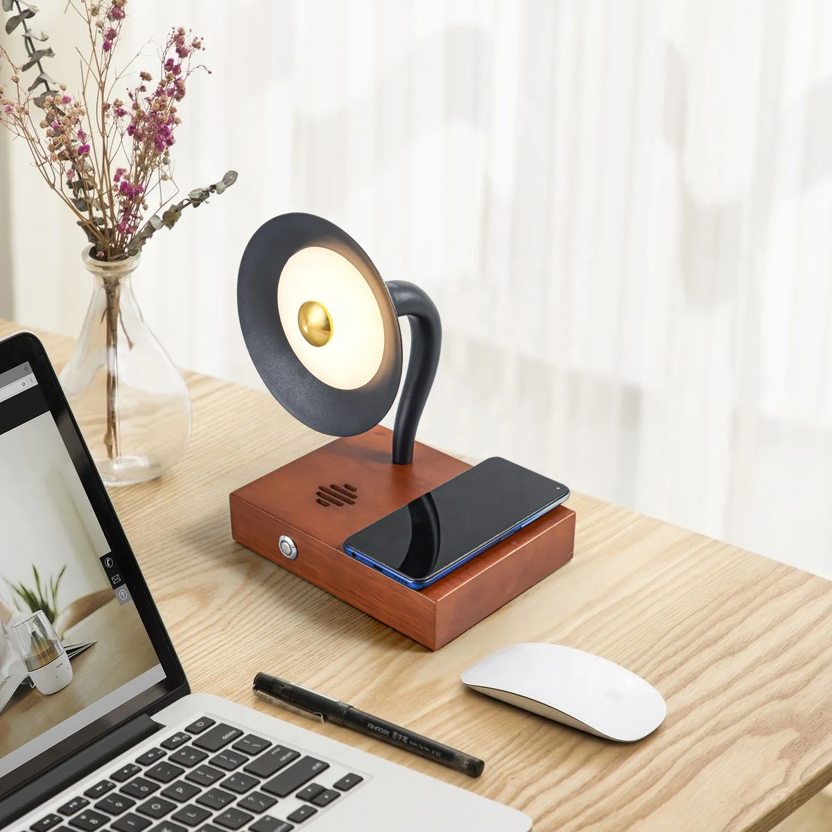 2025 Wood Base Luxury Clock Light Wireless Charging Lamp Touch Dimming Table Lamp Old Style Desk Lamp
2025 Wood Base Luxury Clock Light Wireless Charging Lamp Touch Dimming Table Lamp Old Style Desk Lamp