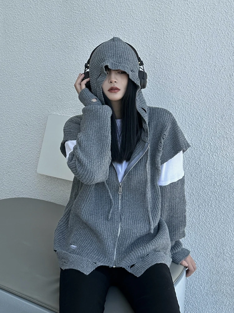 Вязаный свитер-куртка MOONLET Street Style, повседневный, свободного кроя, на молнии, с капюшоном, с дизайнерскими прорезями, имитация двухслойности, полиэстер
Вязаный свитер-куртка MOONLET Street Style, повседневный, свободного кроя, на молнии, с капюшоном, с дизайнерскими прорезями, имитация двухслойности, полиэстер