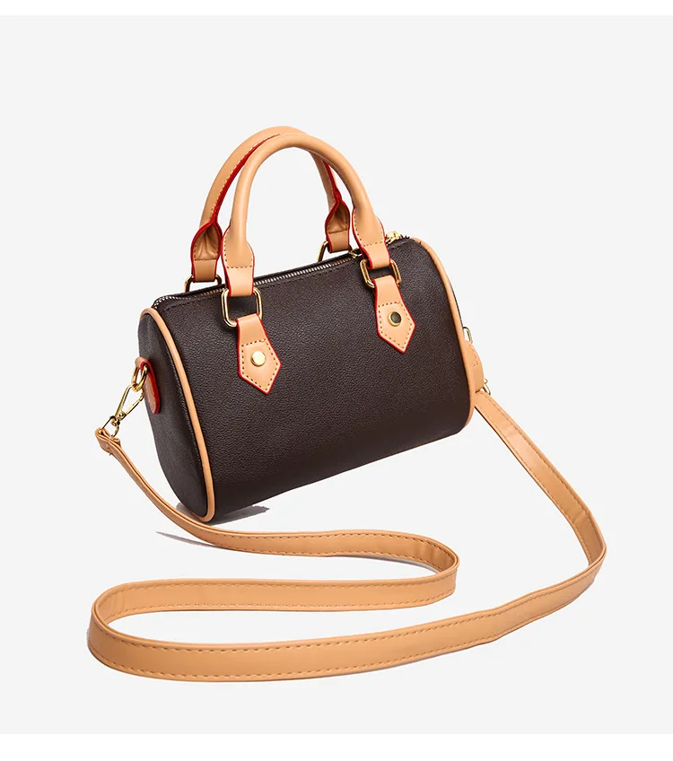 2025 Vintage Pillow Tote Bag, Women's Luxe Shoulder Purse, Day to Night Crossbody, Casual Sling Bag, Minimalist Leather Bag
2025 Vintage Pillow Tote Bag, Women's Luxe Shoulder Purse, Day to Night Crossbody, Casual Sling Bag, Minimalist Leather Bag