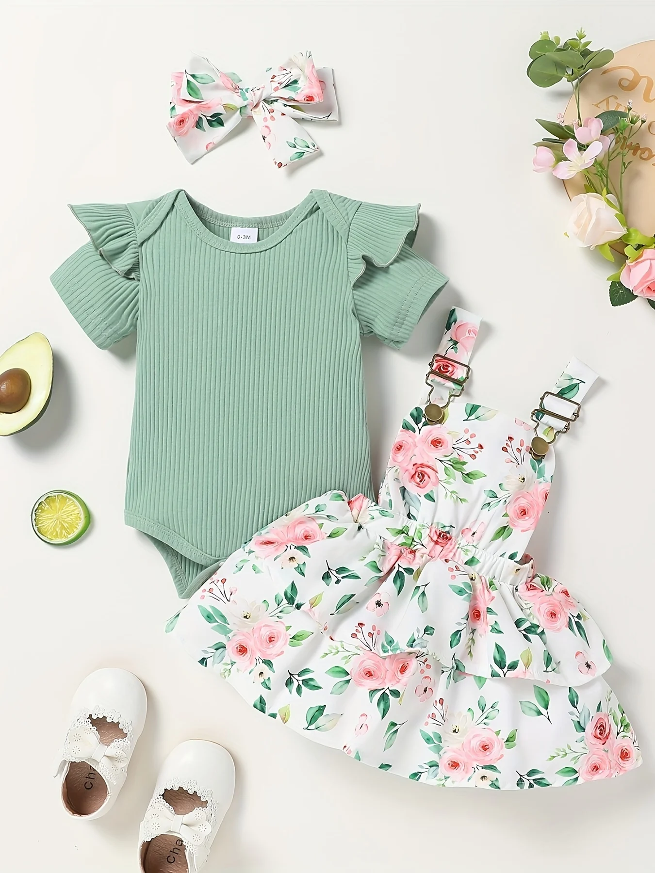 Newborn Infant Baby Girl Summer Clothing Set - Flower Print Romper/Jumpsuit + Headband + Overall Skirt
Newborn Infant Baby Girl Summer Clothing Set - Flower Print Romper/Jumpsuit + Headband + Overall Skirt