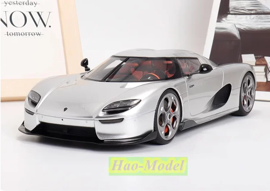 GT Spirit 1/18 для Koenigsegg CC850, литая под давлением модель автомобиля из смолы, детские игрушки, подарки на день рождения для мальчиков, коллекция украшений для хобби
GT Spirit 1/18 для Koenigsegg CC850, литая под давлением модель автомобиля из смолы, детские игрушки, подарки на день рождения для мальчиков, коллекция украшений для хобби