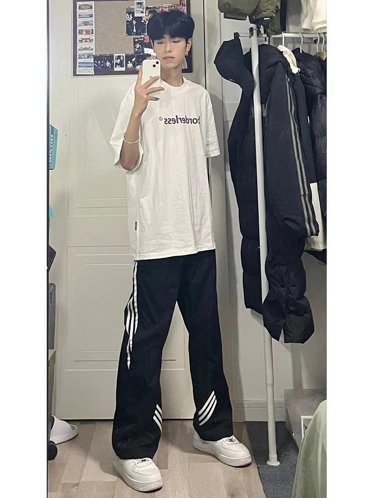 Soft ell Waterproof Paratrooper Sport Pants Men's Summer Loose Wide Leg Pants Spring Autumn Plaid Micro Flared Casual Trousers
Soft ell Waterproof Paratrooper Sport Pants Men's Summer Loose Wide Leg Pants Spring Autumn Plaid Micro Flared Casual Trousers