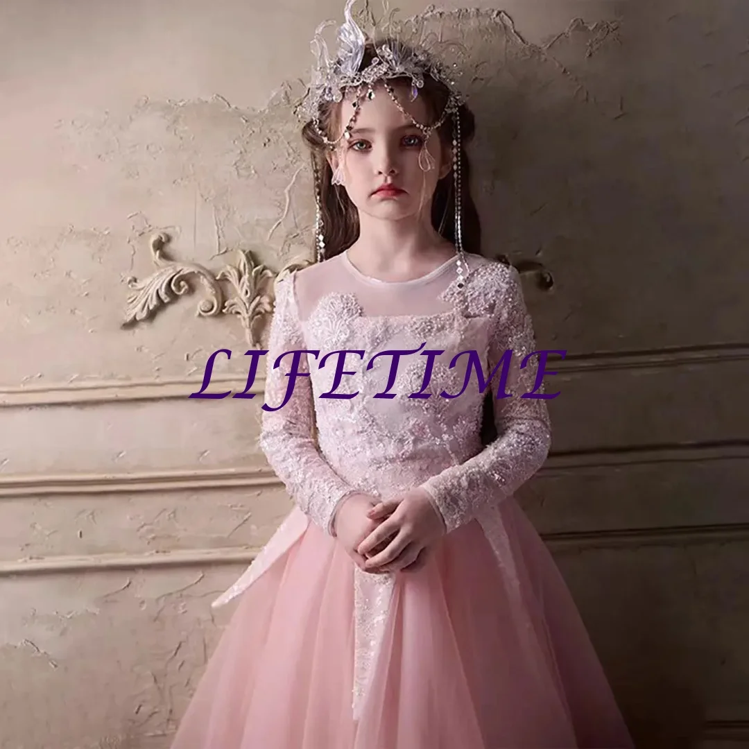customizedElegant White Flower Girl Dress Knee Length with Train Princess Kids Wedding 1st Birthday Pageant Party Gown 
customizedElegant White Flower Girl Dress Knee Length with Train Princess Kids Wedding 1st Birthday Pageant Party Gown