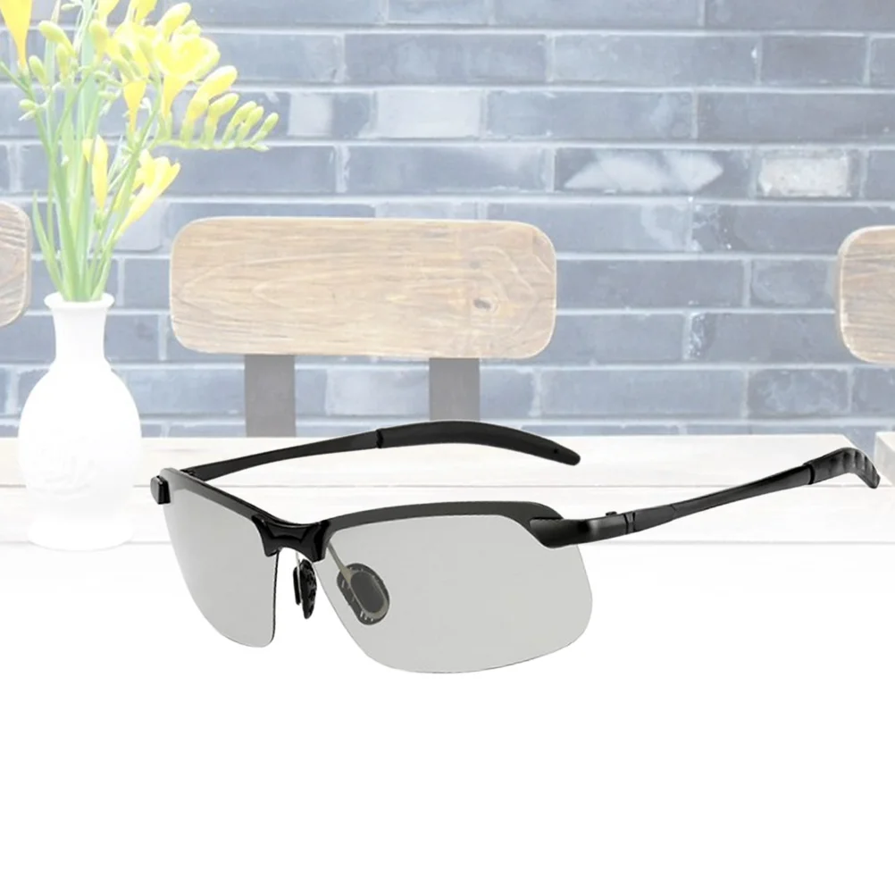 Night Photochromic Polarized Anti-Reflective Lens Uv Protection Driving Glasses For Men Large Black Frame Polarized
Night Photochromic Polarized Anti-Reflective Lens Uv Protection Driving Glasses For Men Large Black Frame Polarized