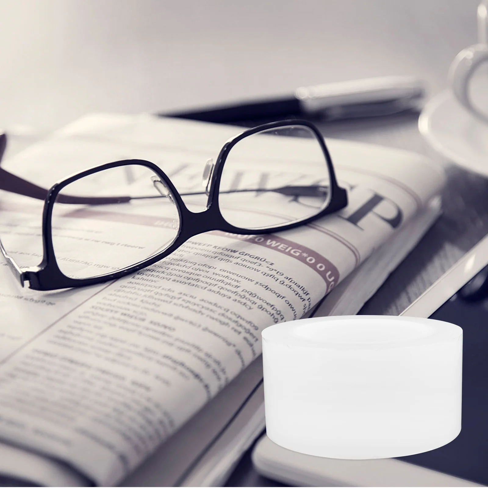 Glasses Lens Protective Decal Anti-Slip Film Transparent Sticker Eyeglasses Polishing Accessory Lens Polish Protective
Glasses Lens Protective Decal Anti-Slip Film Transparent Sticker Eyeglasses Polishing Accessory Lens Polish Protective