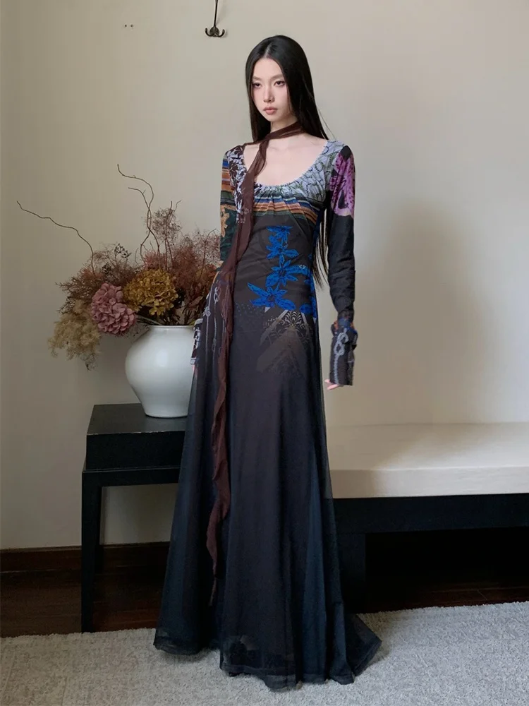 Осенне-зимнее женское платье с двойным слоем, ретро-принтом, приталенным силуэтом, длинными рукавами, U-образным вырезом и завышенной талией, А-силуэт, длинная юбка
Осенне-зимнее женское платье с двойным слоем, ретро-принтом, приталенным силуэтом, длинными рукавами, U-образным вырезом и завышенной талией, А-силуэт, длинная юбка