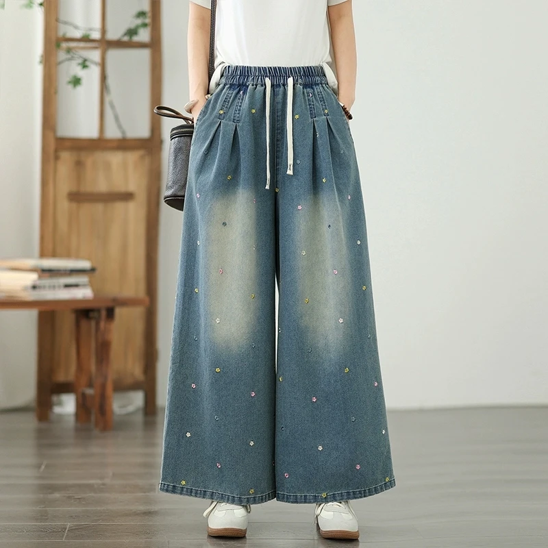Retro Fashion Embroidery Straight Leg Jeans Womens 2025 Summer New Elastic Waist Loose Wide-leg Pants Female Clothing Pantalones 
Retro Fashion Embroidery Straight Leg Jeans Womens 2025 Summer New Elastic Waist Loose Wide-leg Pants Female Clothing Pantalones
