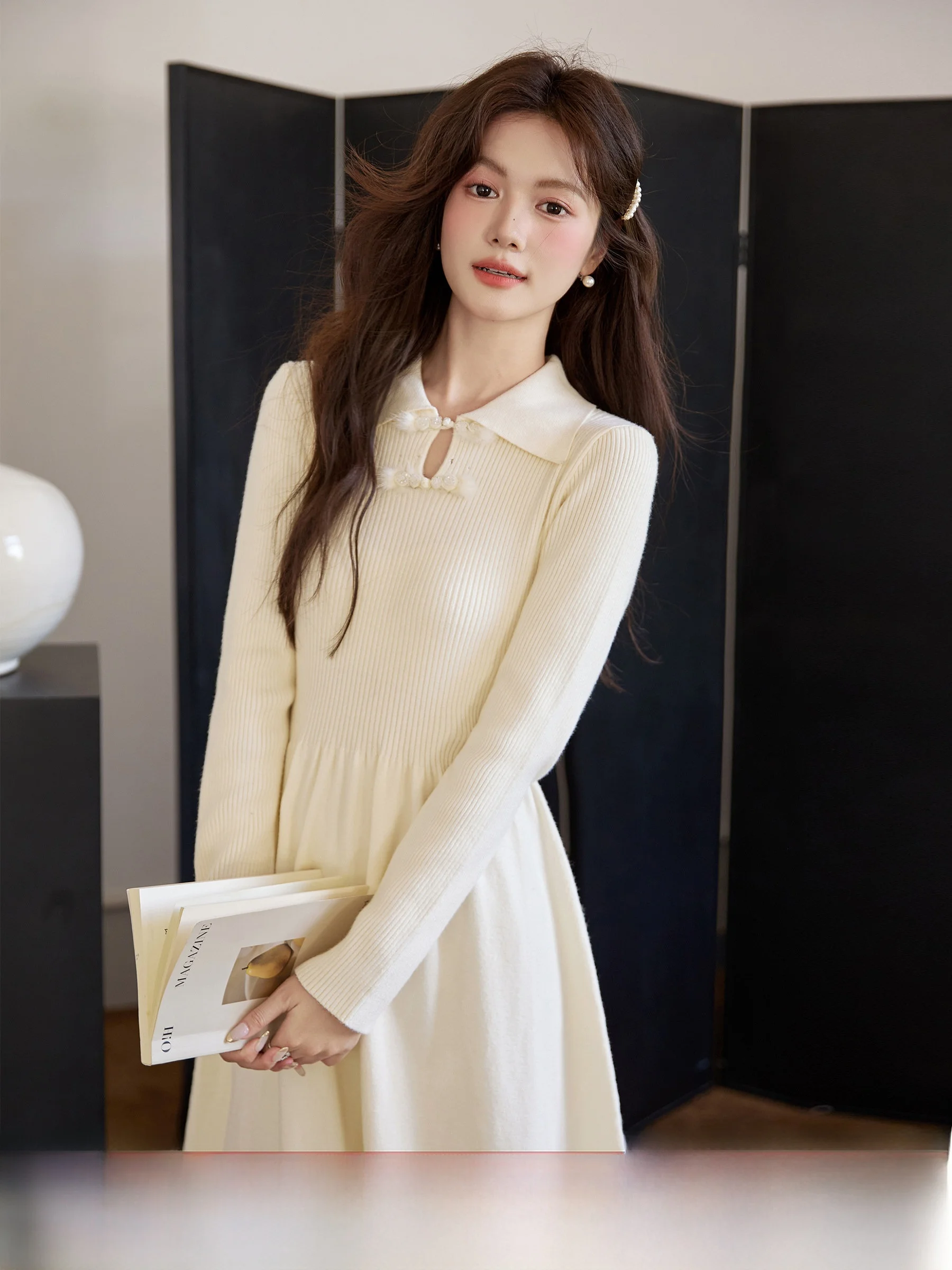 Новое вязаное платье Lingjiu 2025: Мягкое бежевое миди-платье А-силуэта с высокой талией, воротником и длинными рукавами для женщин, осень-зима
Новое вязаное платье Lingjiu 2025: Мягкое бежевое миди-платье А-силуэта с высокой талией, воротником и длинными рукавами для женщин, осень-зима