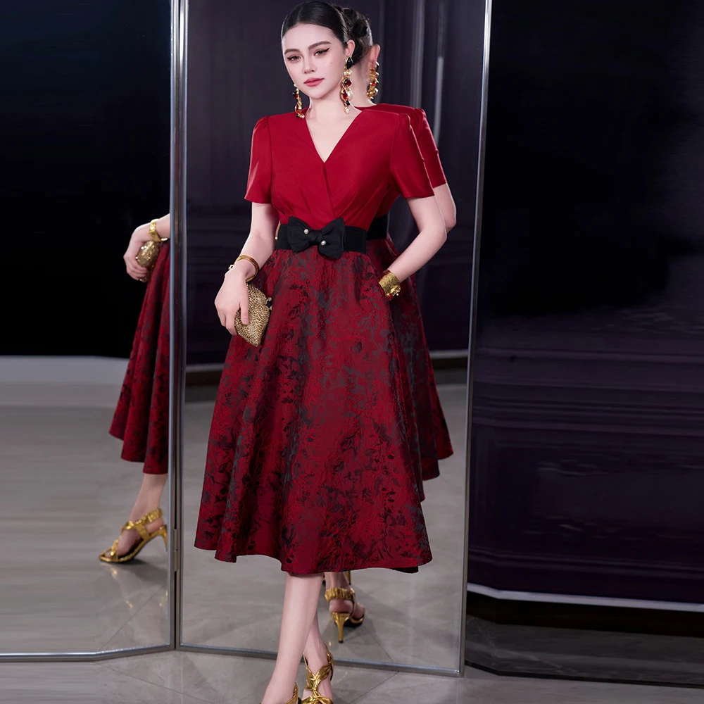 ZJYT Designer Elegant Vintage Dress for Women Spring 2026 Fashion Short Sleeve Jacquard Patchwork Midi Party Dresses Red Green
ZJYT Designer Elegant Vintage Dress for Women Spring 2026 Fashion Short Sleeve Jacquard Patchwork Midi Party Dresses Red Green
