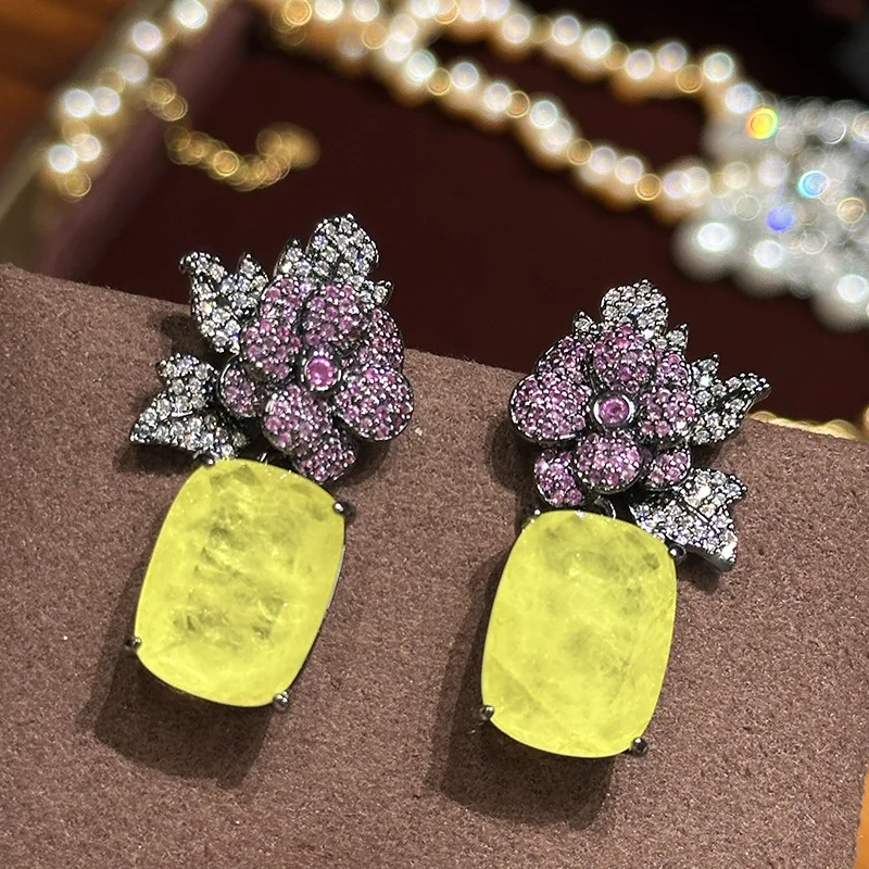 Bilincolor Red Flower and Yellow Cubic Zirconia Dangling Earring for Women
Bilincolor Red Flower and Yellow Cubic Zirconia Dangling Earring for Women