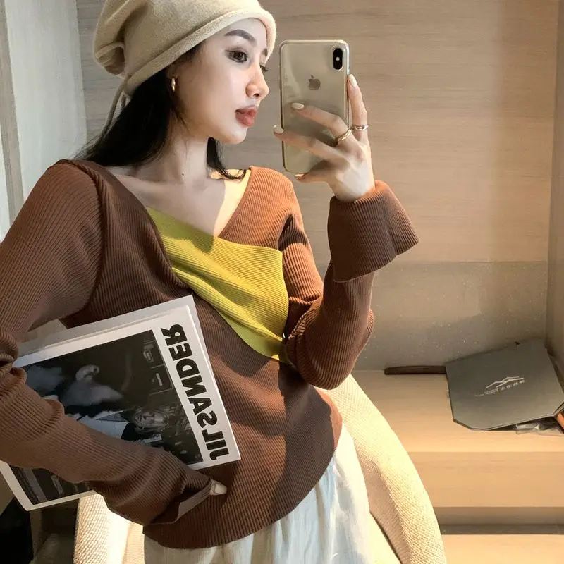 Korean Fashion Patchwork T-shirts Women 2000s Aesthetic Y2k Slim Long Sleeve Top Harajuku Coquette Tshirts Female Chic
Korean Fashion Patchwork T-shirts Women 2000s Aesthetic Y2k Slim Long Sleeve Top Harajuku Coquette Tshirts Female Chic