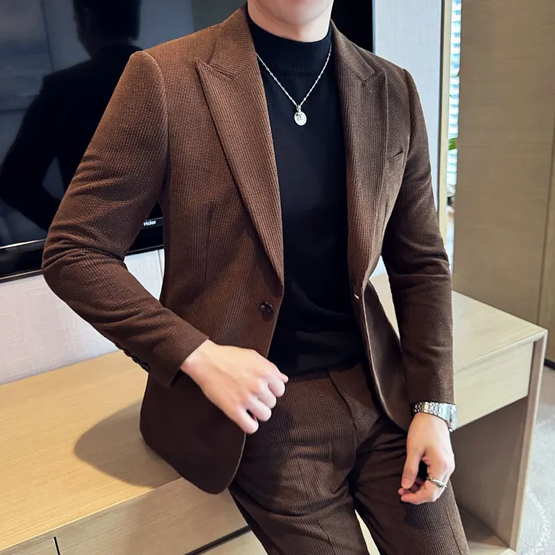 2Pieces Suit For Men Autumn Winter New Thick Men's Sets Fashion Corduroy Blazer Jacket And Pants Slim Fit Wedding Dress 4XL-M
2Pieces Suit For Men Autumn Winter New Thick Men's Sets Fashion Corduroy Blazer Jacket And Pants Slim Fit Wedding Dress 4XL-M