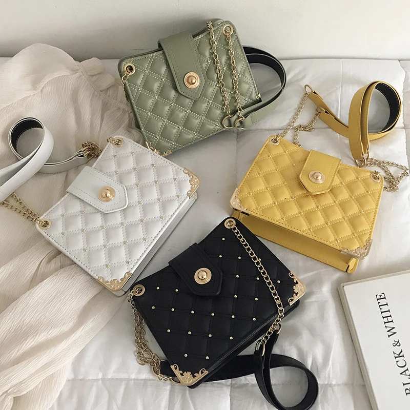 Korean Style Fashion Rhombus Sling Bag Light Luxury Retro Chain Underarm Shoulder Bag For Women PU Leather Handbag Crossbody Bag
Korean Style Fashion Rhombus Sling Bag Light Luxury Retro Chain Underarm Shoulder Bag For Women PU Leather Handbag Crossbody Bag