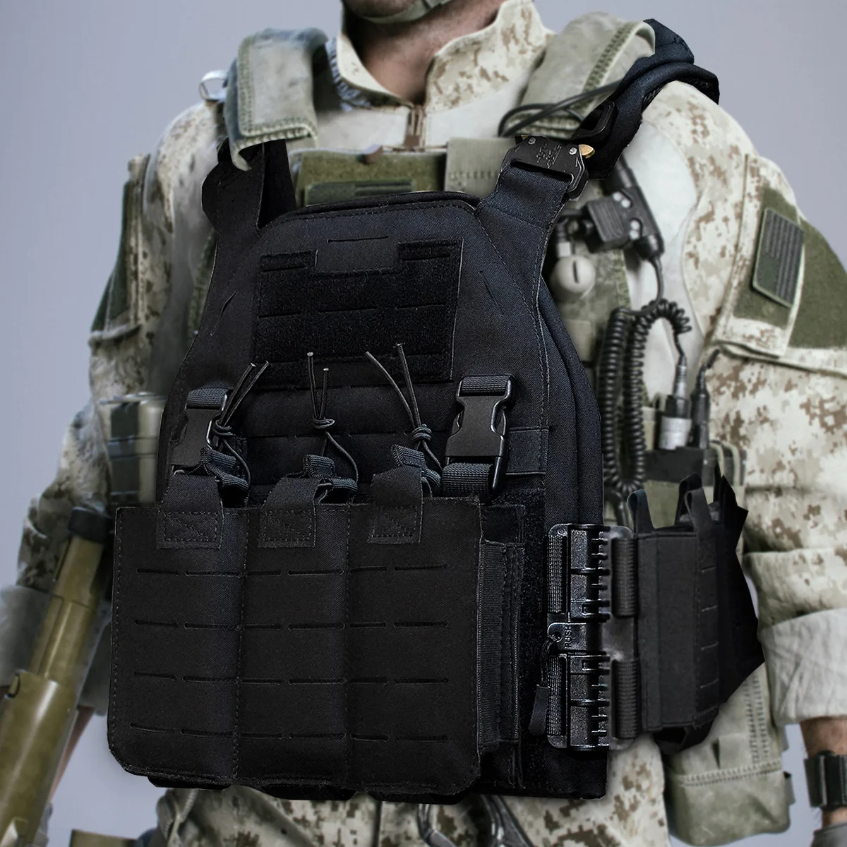 Lightweight Tactical Hunting Vest, Multifunctional Molle Vest for Airsoft Hunting, CS Combat Equipment, Accessory
Lightweight Tactical Hunting Vest, Multifunctional Molle Vest for Airsoft Hunting, CS Combat Equipment, Accessory