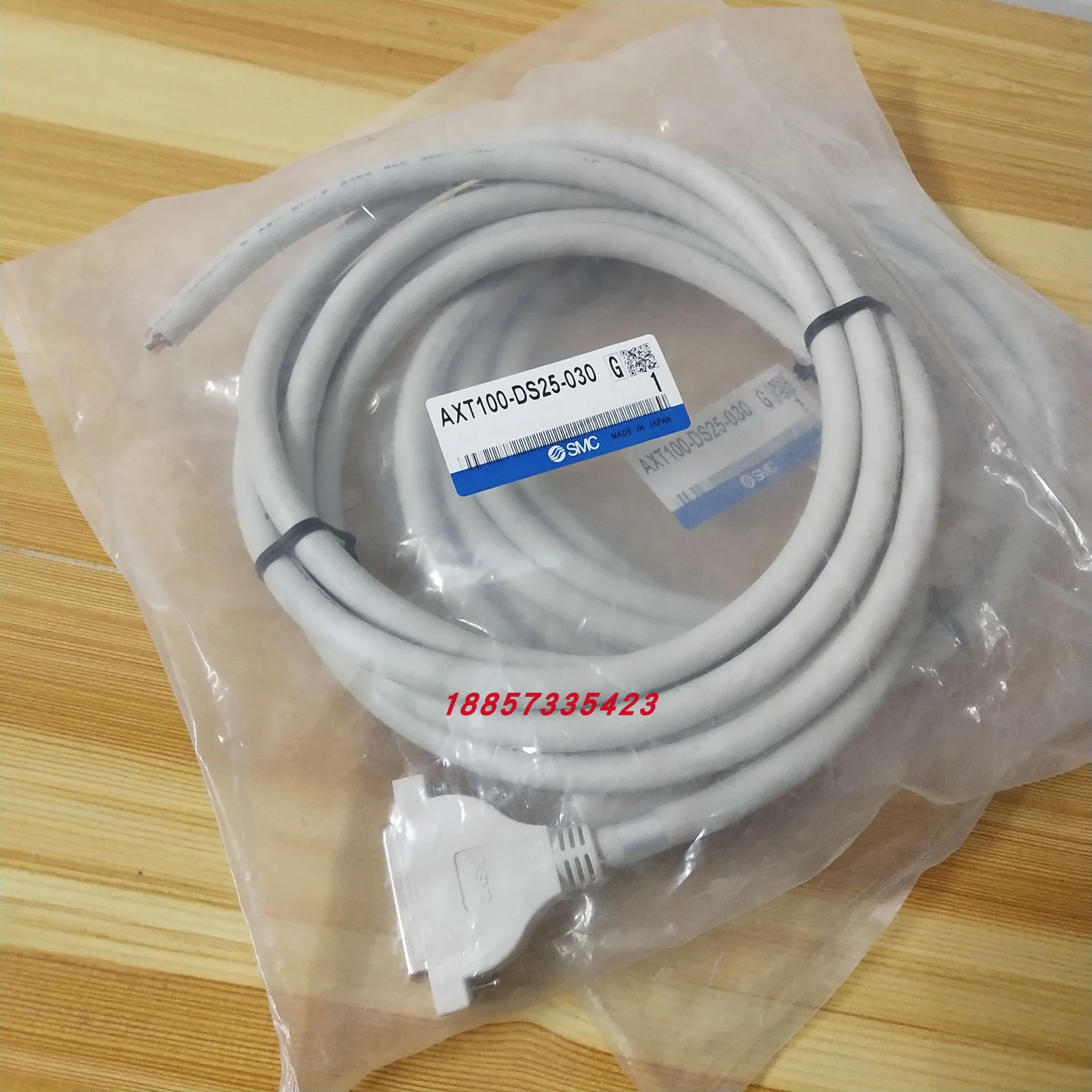 SMC Valve Island Connecting Line AXT100-DS25-015 AXT100-DS25-050 Brand New and Original
SMC Valve Island Connecting Line AXT100-DS25-015 AXT100-DS25-050 Brand New and Original