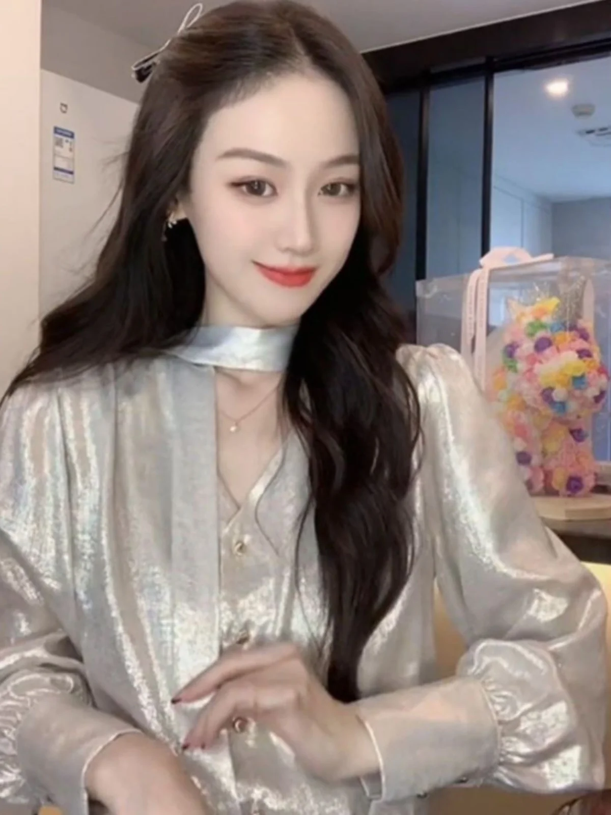 Ele Loose Long Sve V-Ne Ribbon irt, женский модный утягивающий универсальный топ, осеннее новое поступление, женская одежда
Ele Loose Long Sve V-Ne Ribbon irt, женский модный утягивающий универсальный топ, осеннее новое поступление, женская одежда