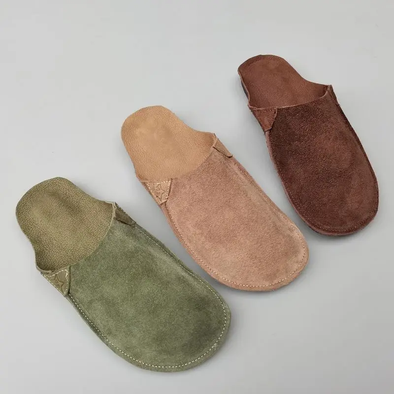 Leather inside and outside Closed Toe Women's Slippers Full First Layer Cowhide Home Wear Flat Soft Bottom Casual
Leather inside and outside Closed Toe Women's Slippers Full First Layer Cowhide Home Wear Flat Soft Bottom Casual