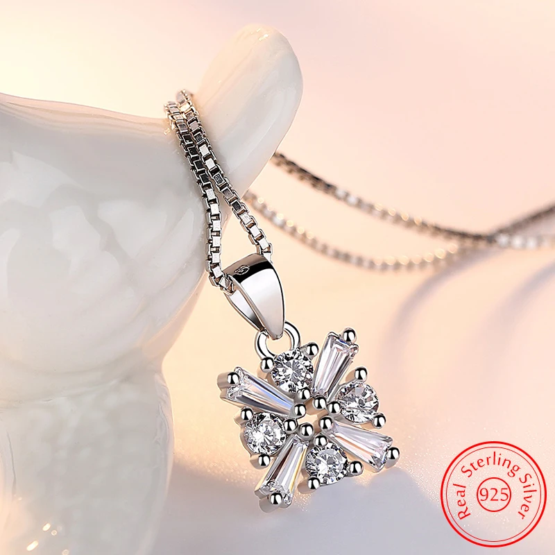 New Fashion Woman's 925 Sterling Silver Crystal Zircon Jewelry Square Pendant Necklace FQL23279
New Fashion Woman's 925 Sterling Silver Crystal Zircon Jewelry Square Pendant Necklace FQL23279